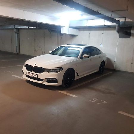 Apartman Vip, With Free Garage Parking Pula Buitenkant foto