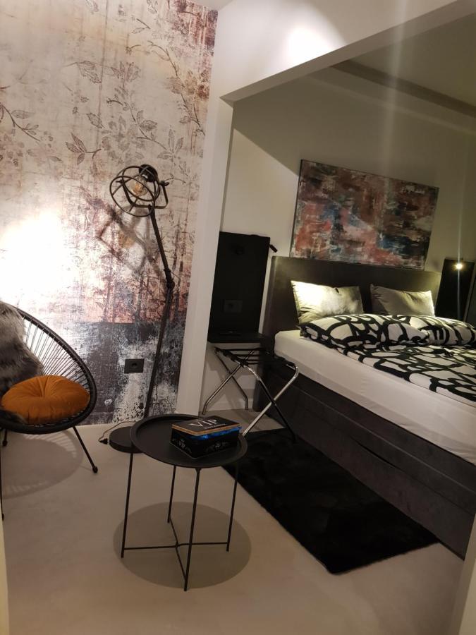Apartman Vip, With Free Garage Parking Pula Buitenkant foto