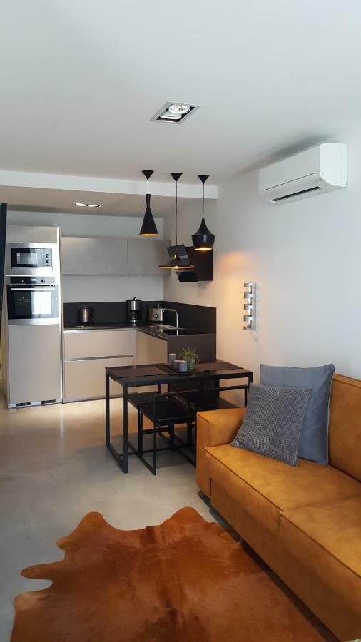 Apartman Vip, With Free Garage Parking Pula Buitenkant foto