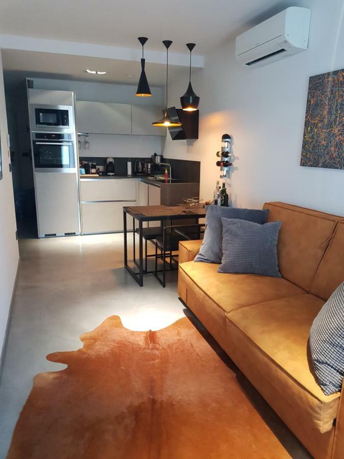 Apartman Vip, With Free Garage Parking Pula Buitenkant foto